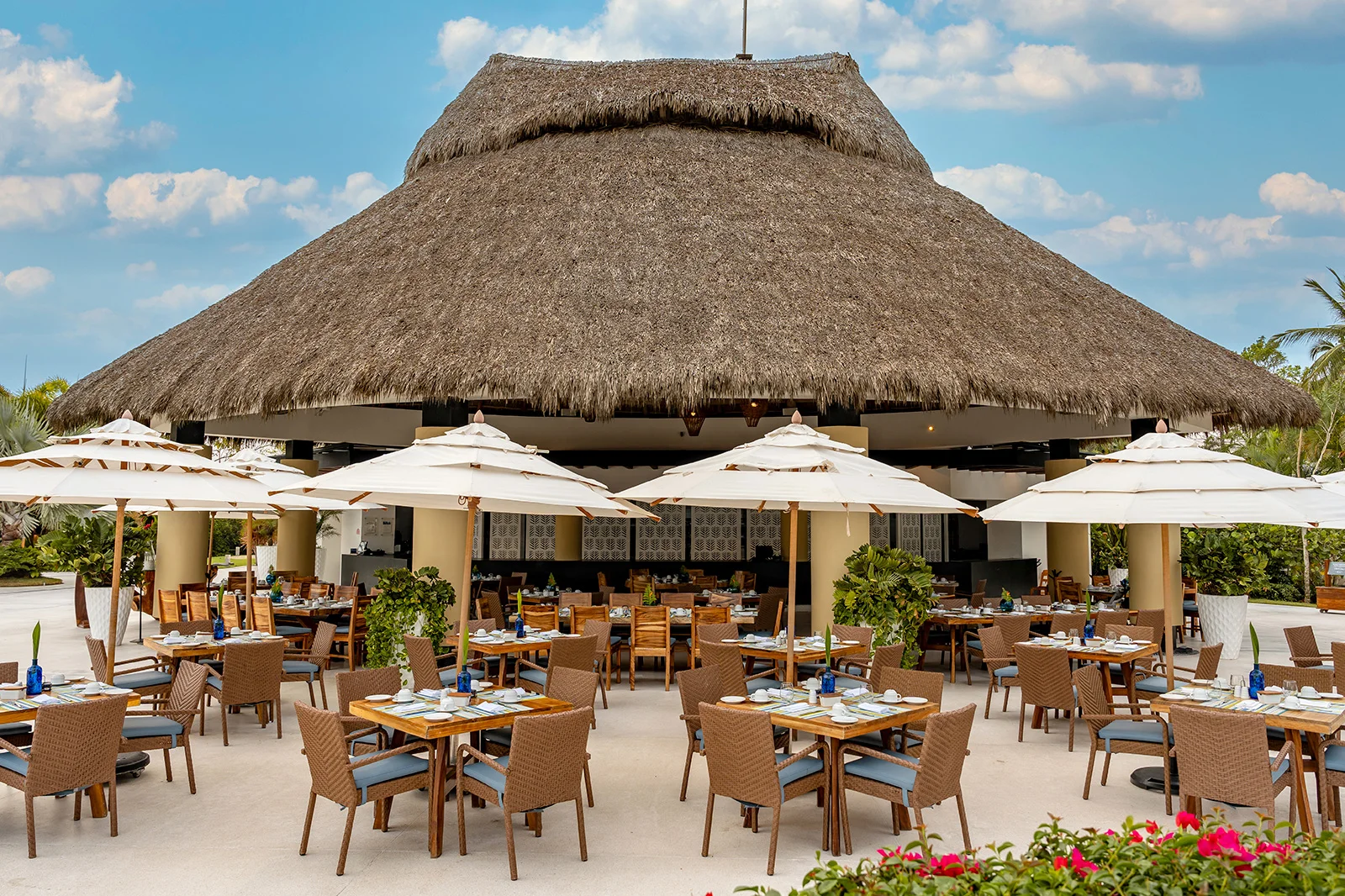 Mozzamare Beach Club at Marival Distinct in Nuevo Vallarta