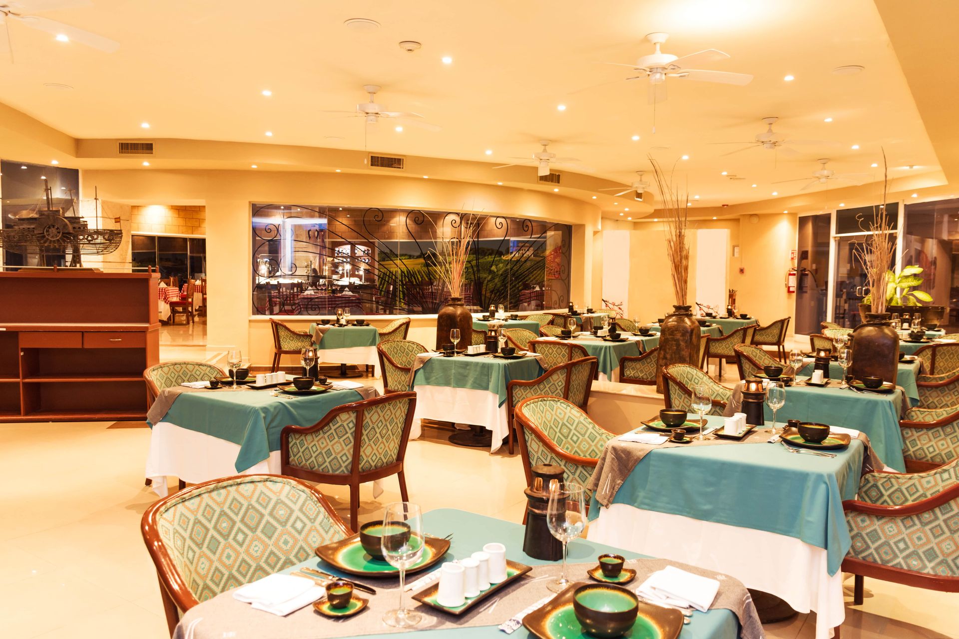 dining