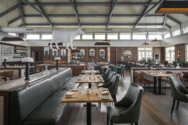 Restaurant at Ocean El Faro
