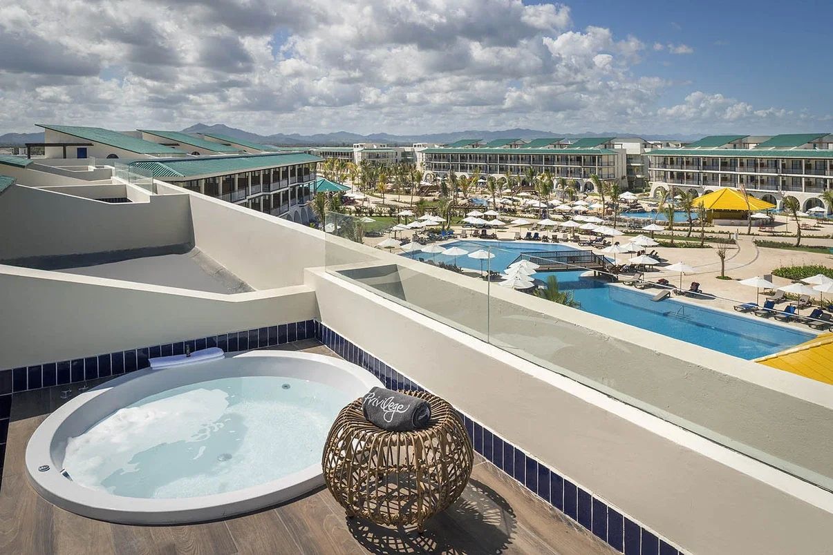 Guest room at Ocean El Faro