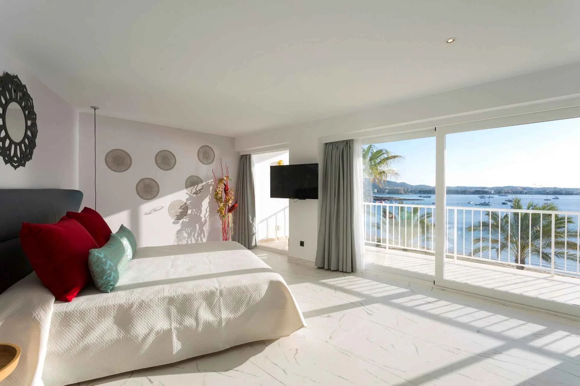 Guest room at Palladium Hotel Palmyra, Trademark Collection