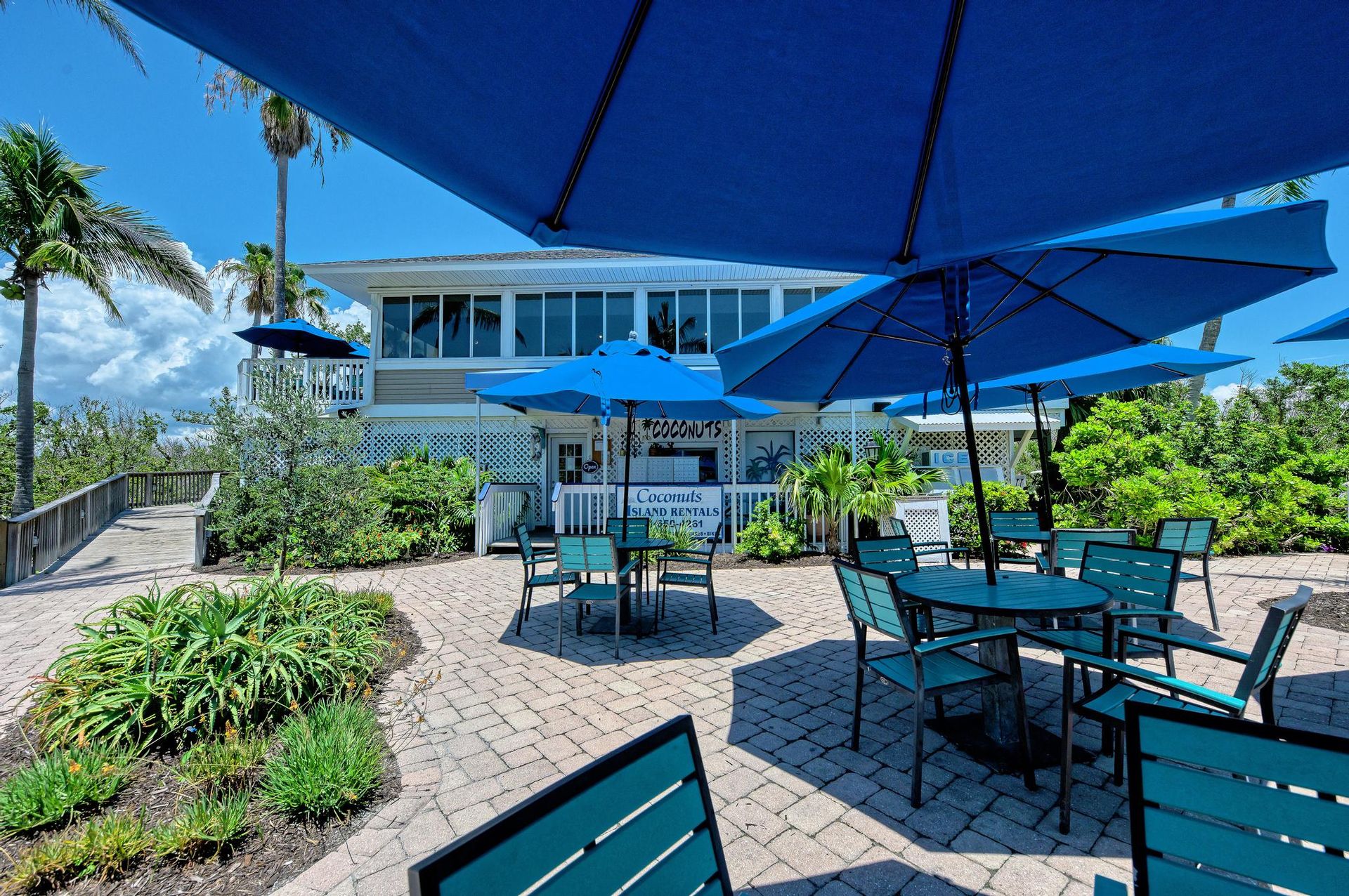 Palm Island Resort & Spa Exterior & Grounds