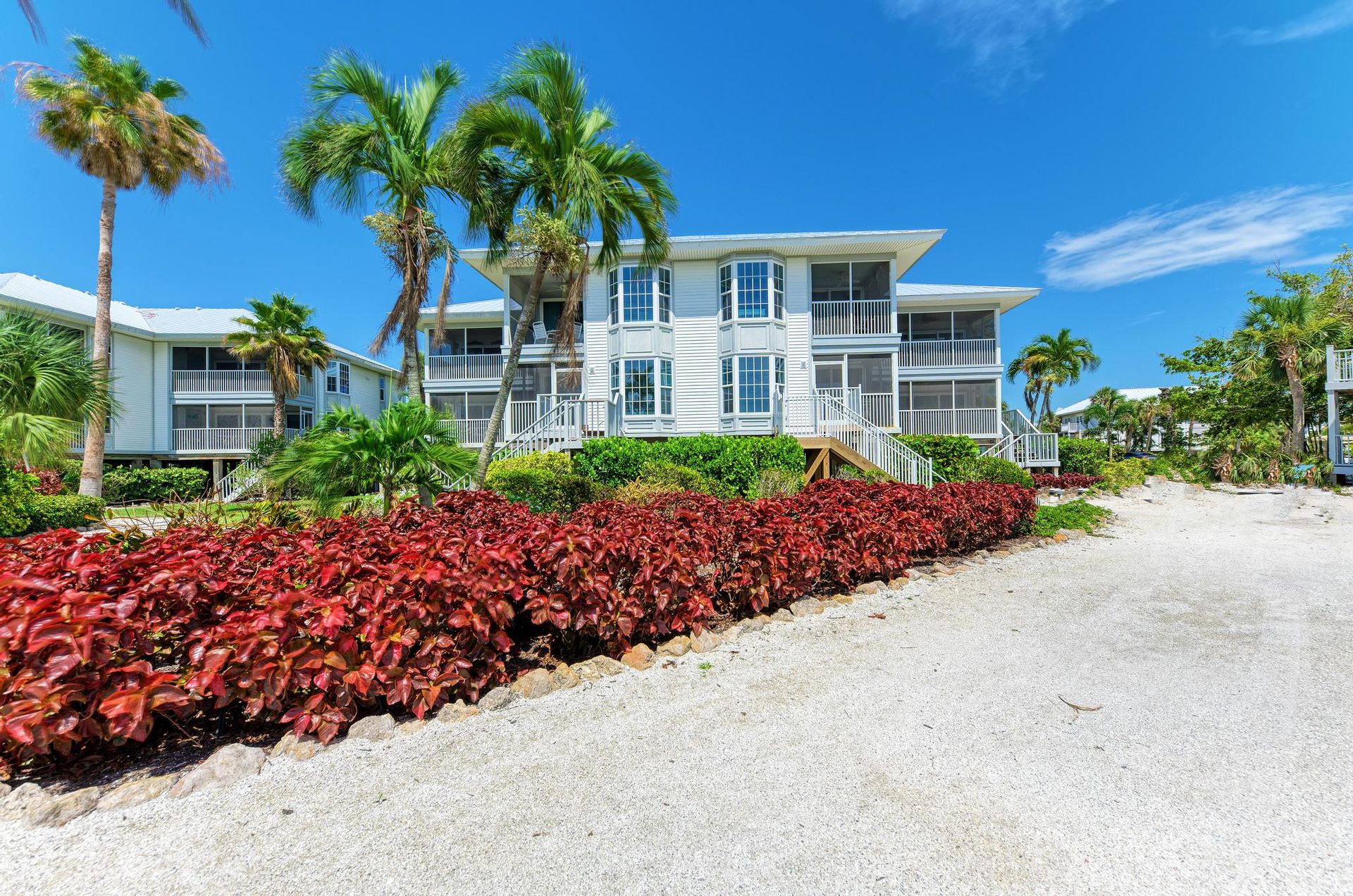 Palm Island Resort & Spa Exterior & Grounds