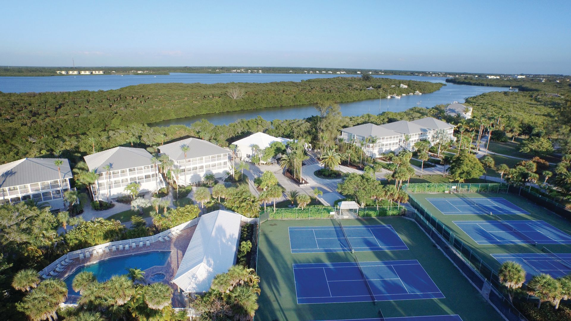 Palm Island Resort & Spa Exterior & Grounds