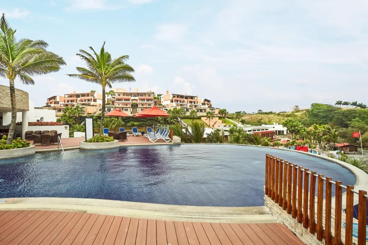 Royal Decameron Mompiche Beach Resort, Spa & Convention Center Pools