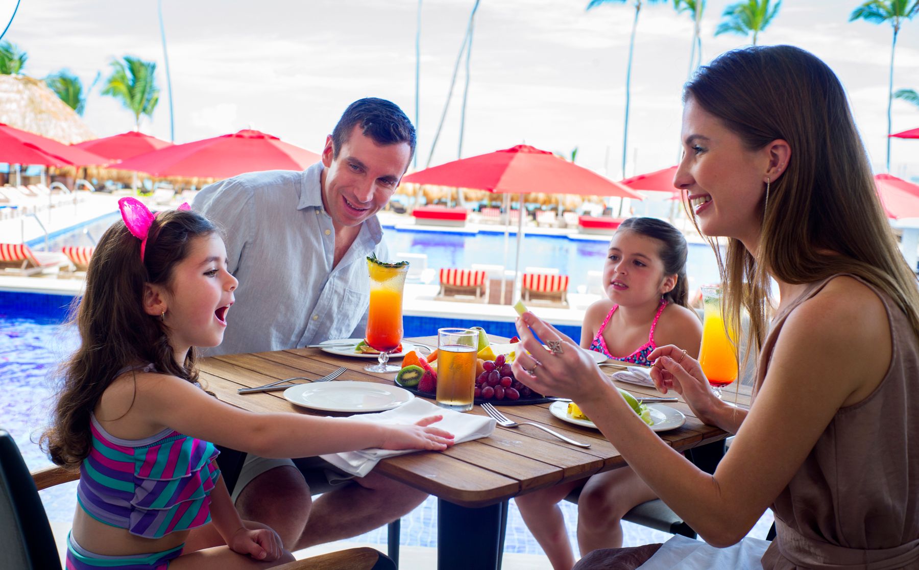 Resort exterior at Royalton Splash Punta Cana, Autograph Collection All-Inclusive Resort & Casino