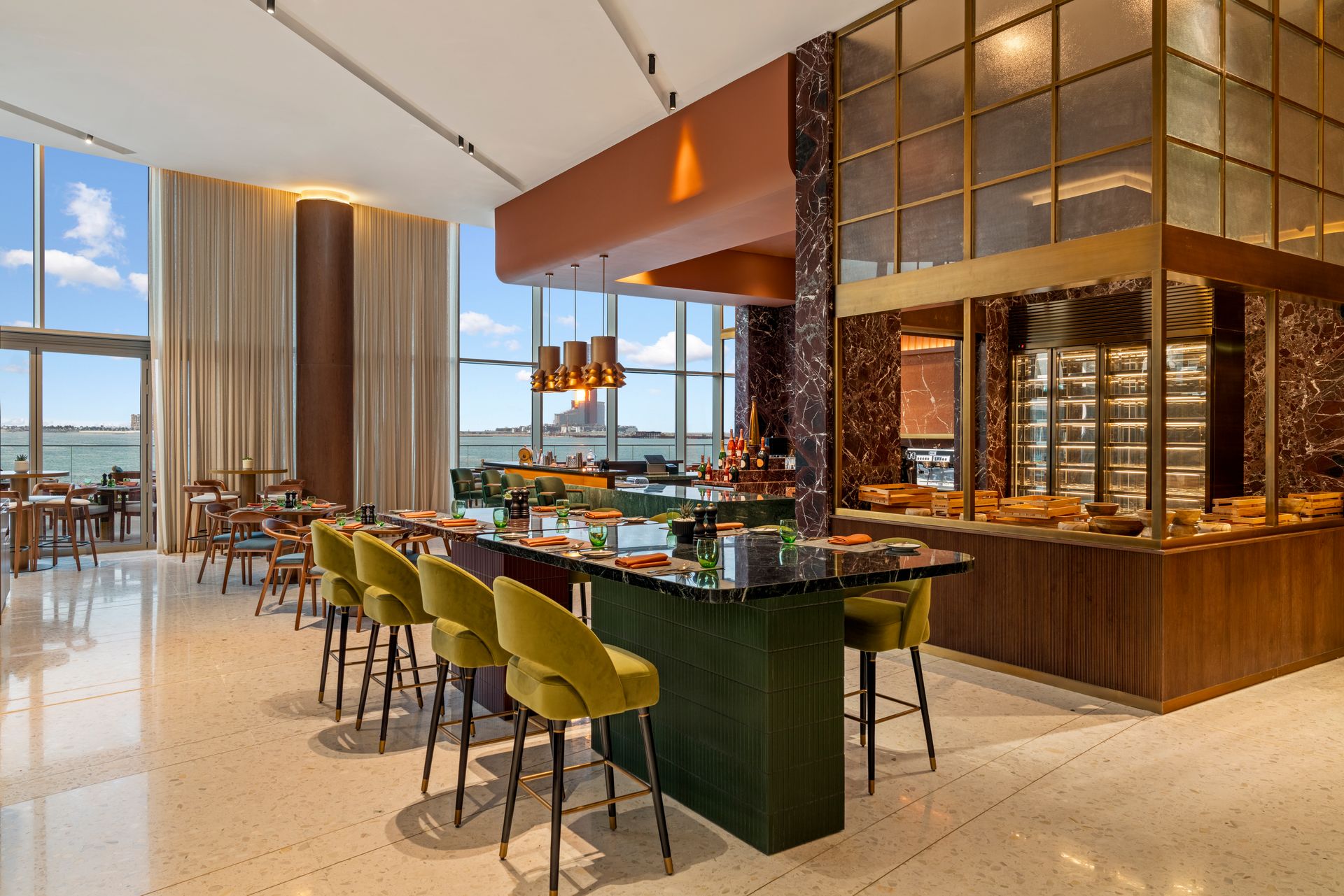 dining