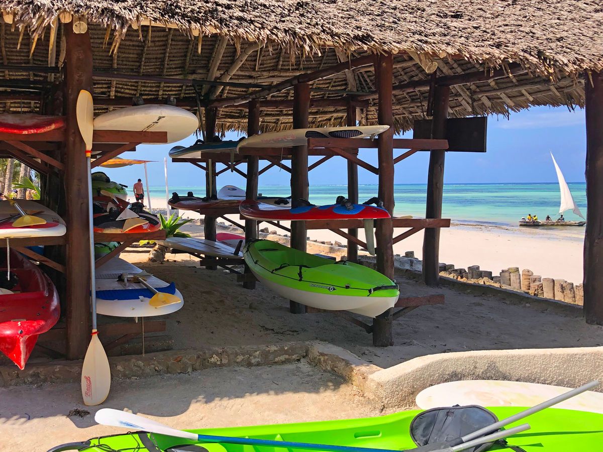 Sultan Sands Island Resort & Spa Exterior & Grounds