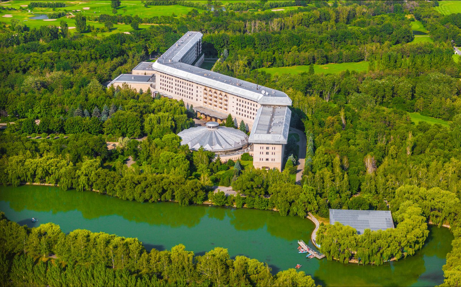 Swissôtel Wellness Resort Alatau Almaty Exterior & Grounds