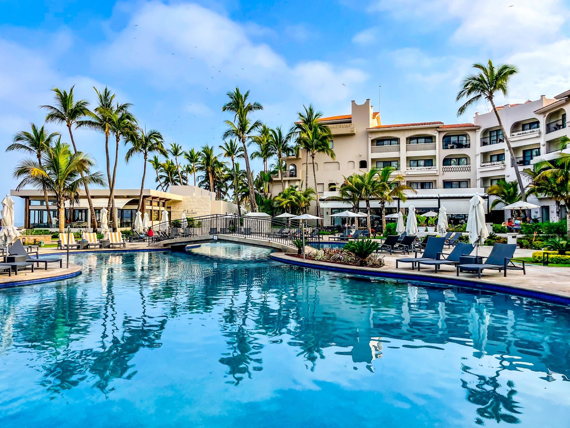 Resort exterior at The Towers at Pueblo Bonito Pacifica
