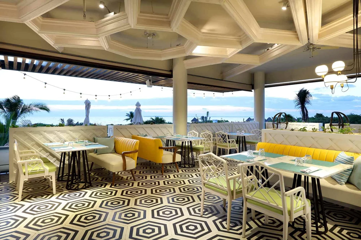 Helios Beach Club restaurant — Ibiza-style beachfront dining with seafood and cocktails