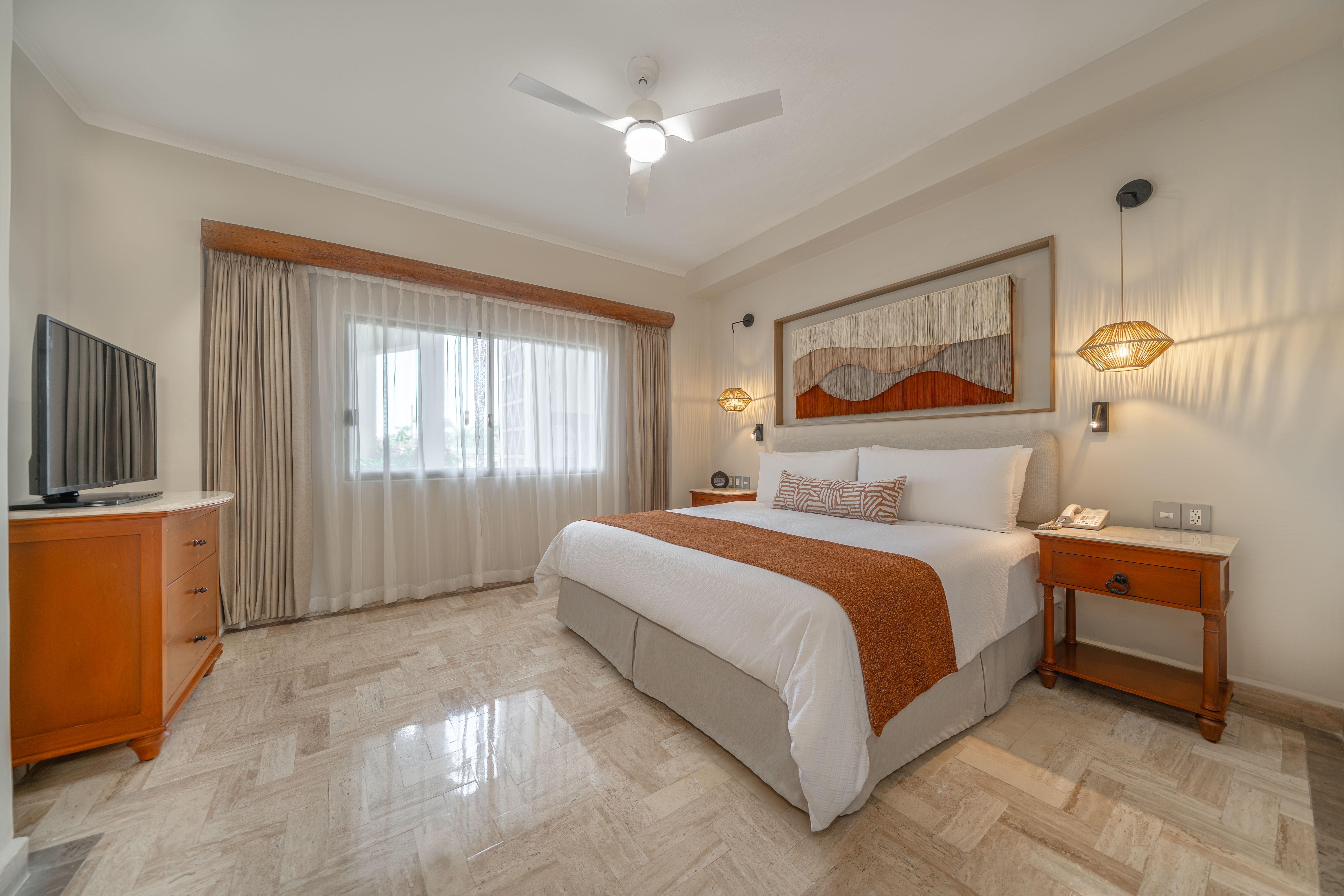 One-Bedroom Suite with contemporary Mexican decor and living area