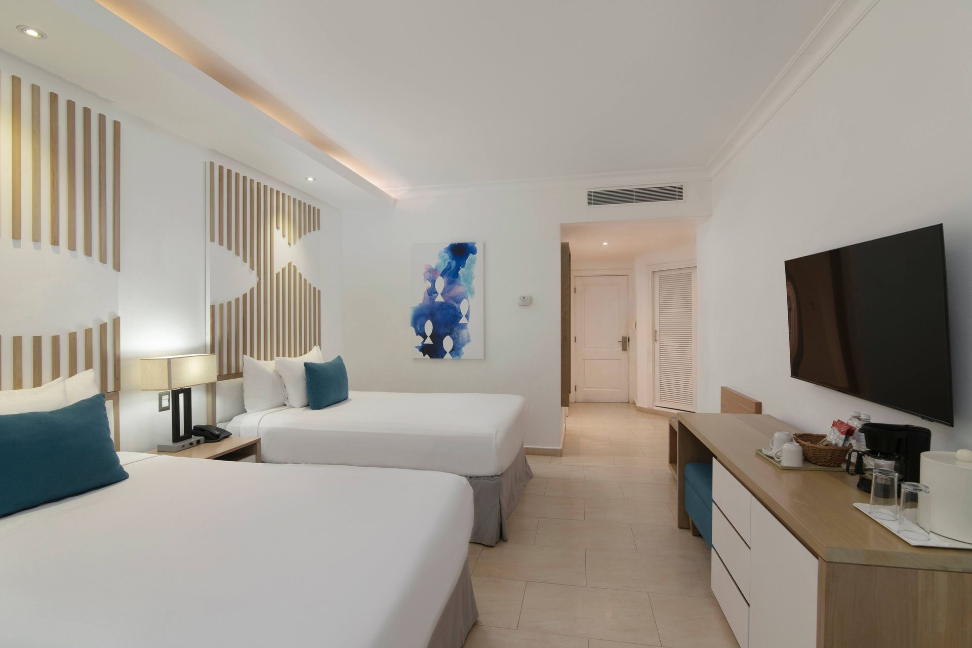 Guest room at Wyndham Alltra Samana